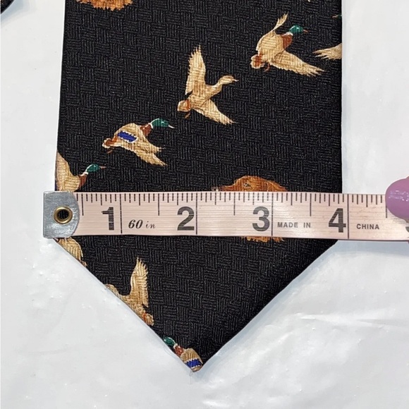 Vintage DUCK Lab retriever DOG HUNTING neck tie NEW Black SILK USA made DAD OS - Picture 3 of 12